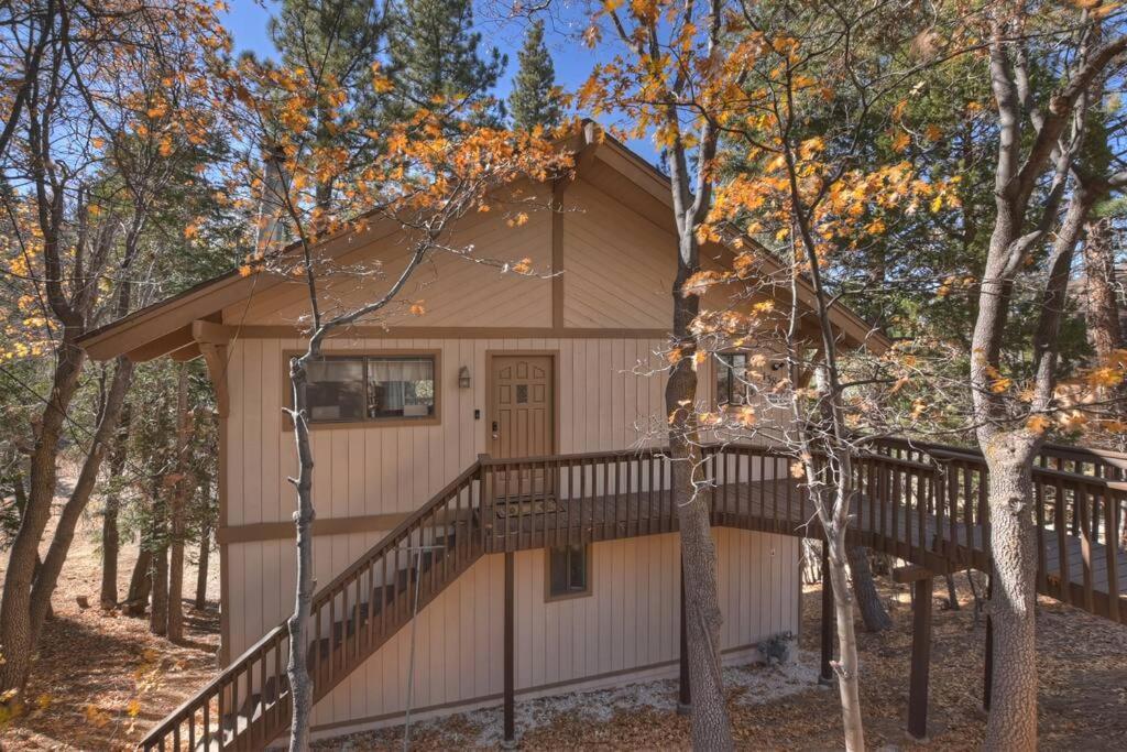 大熊湖Everwood Serenity Treehouse Ontrail Head/Sledding别墅 外观 照片